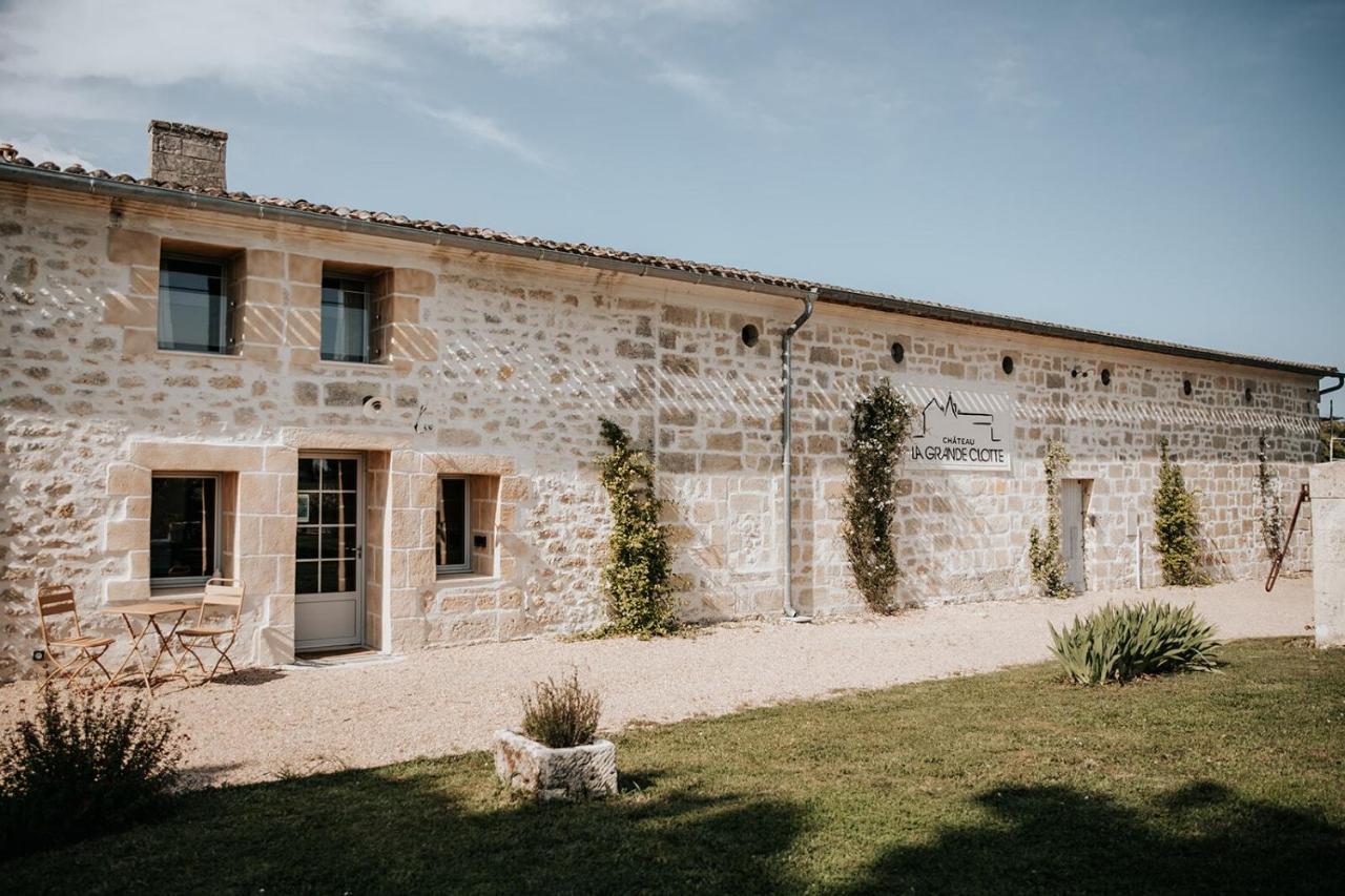 Chateau La Grande Clotte Lussac  Exteriör bild